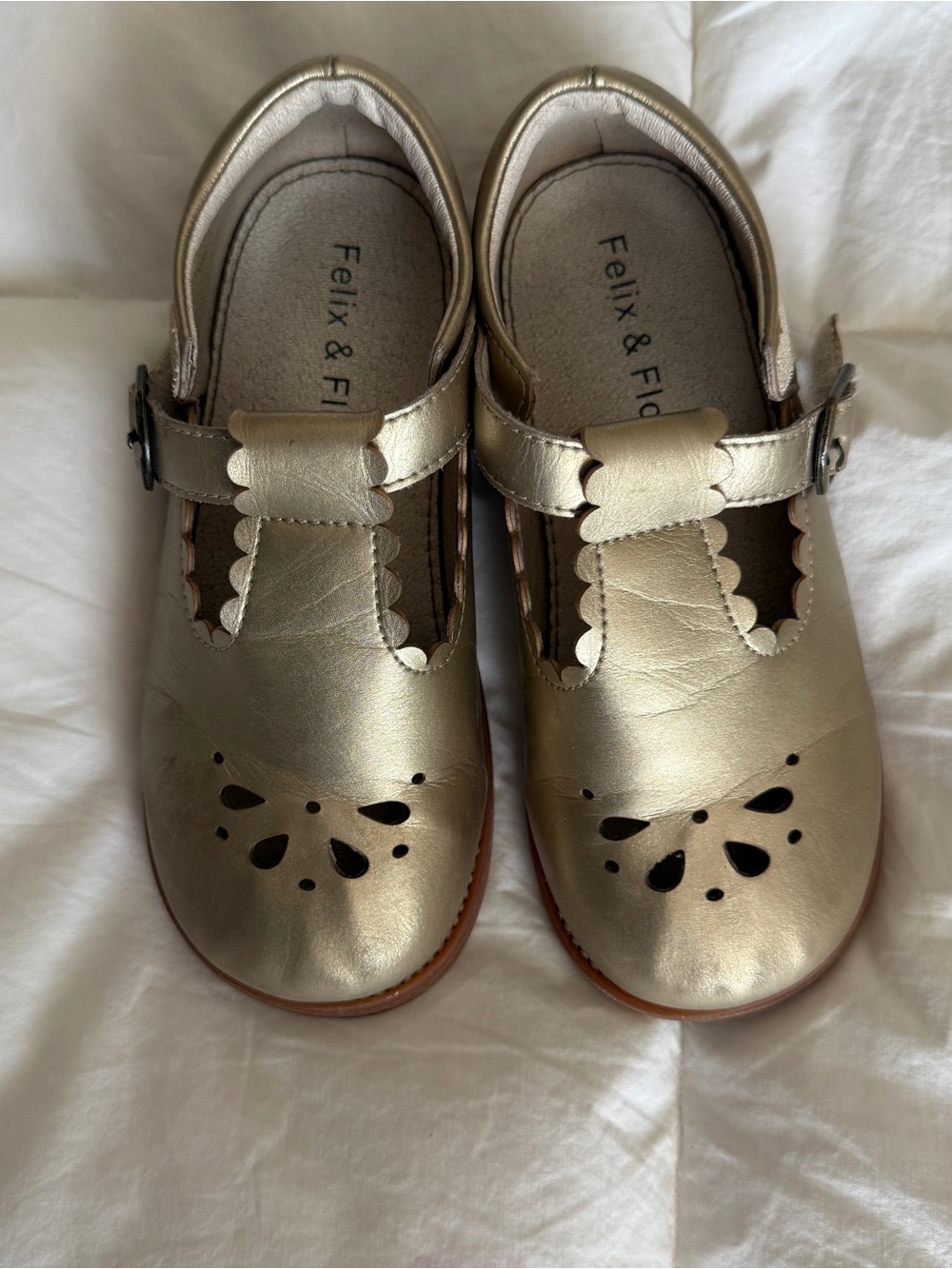 Felix & Flora | Girls' Gold T-Strap Dress Shoes | Toddler Size 10